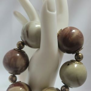 Extra Large Retro Marbelized and Metal Bracelet on Stretch Cord